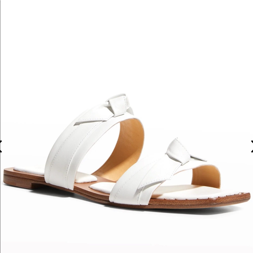 BRAND NEW, NWT Alexandre Birman “Clarita” slide in white!